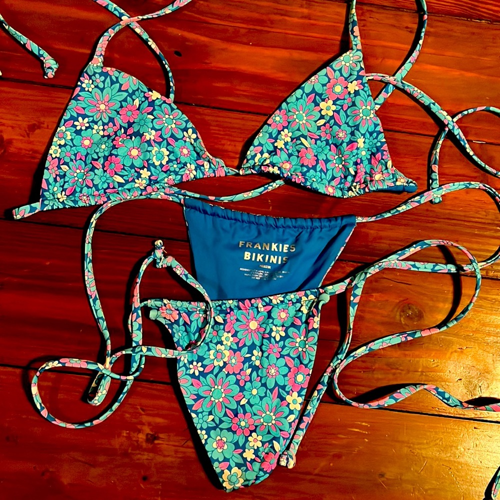 Retro Frankies Bikini Set